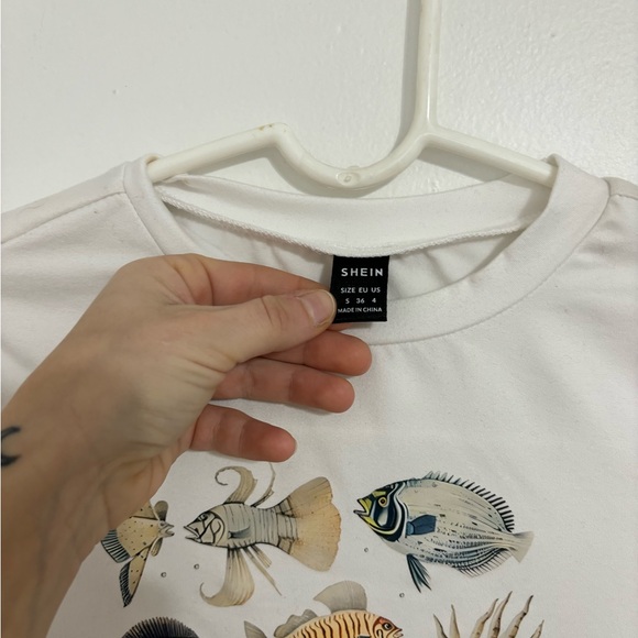 FISH tee - Picture 3 of 4